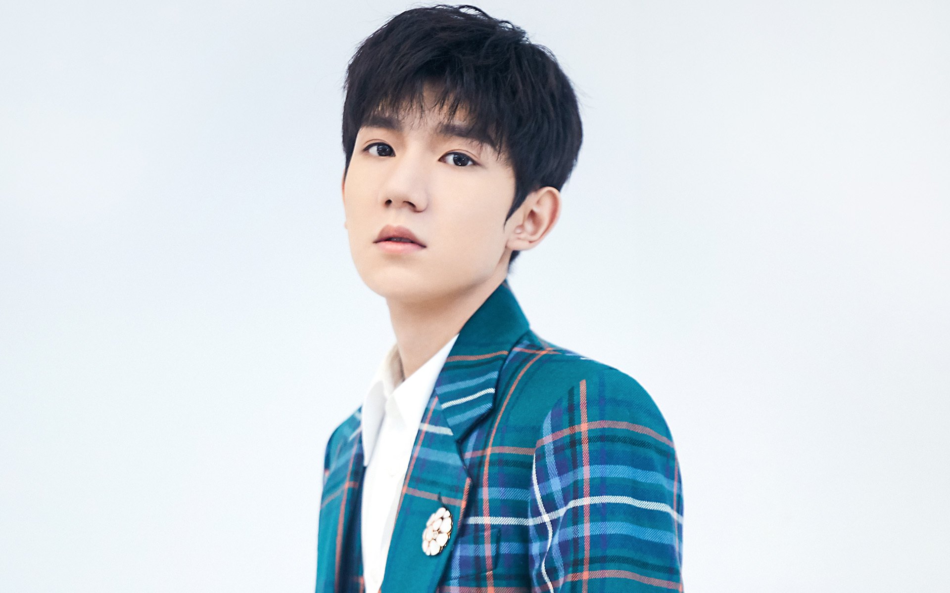 爱游戏2026-压力绽放与钢铁荆棘，论迪马利亚的救赎之光与葡萄牙的战术铁幕