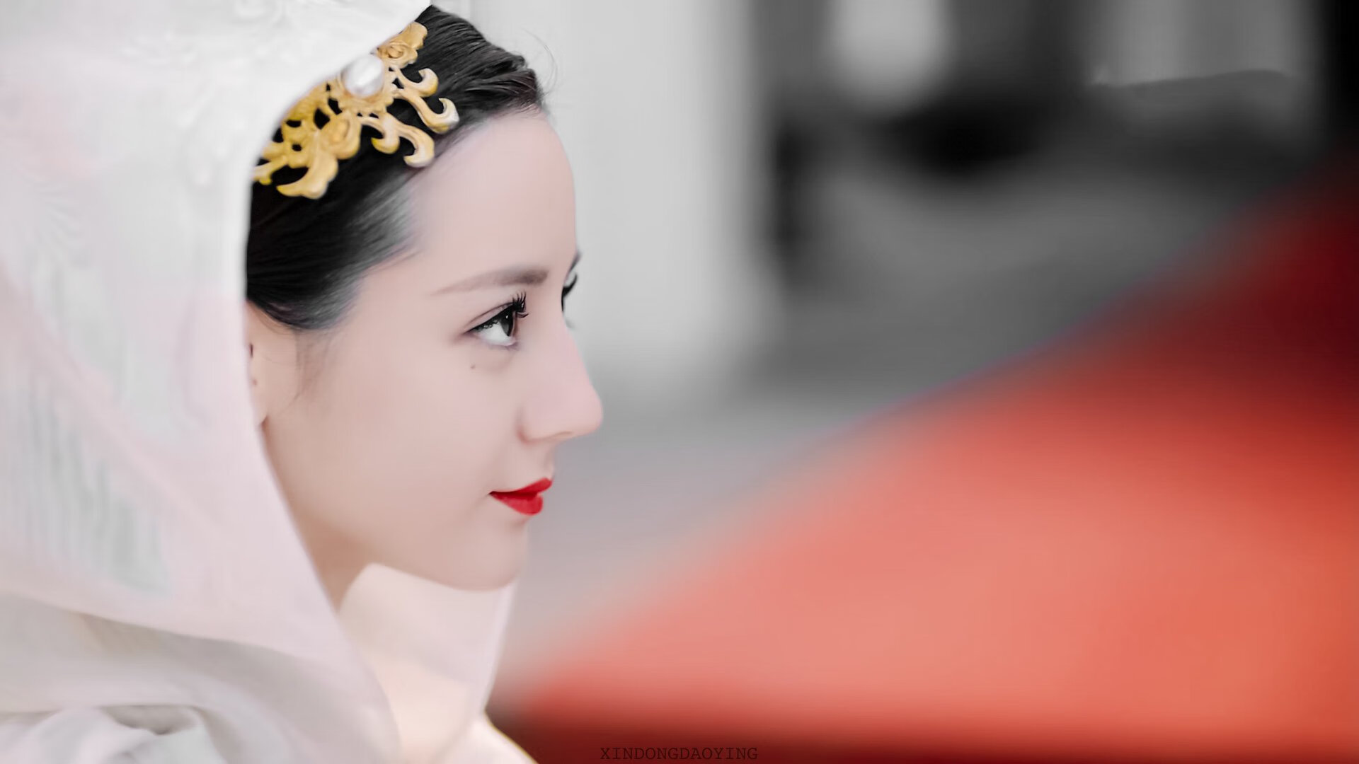 爱游戏在线-撕裂之城的传承之夜，霍勒迪万次助攻里程碑，开拓者全面压制骑士彰显统治